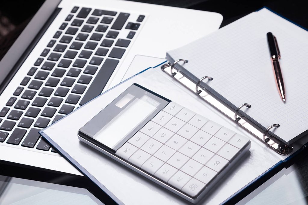 Accountings with extent