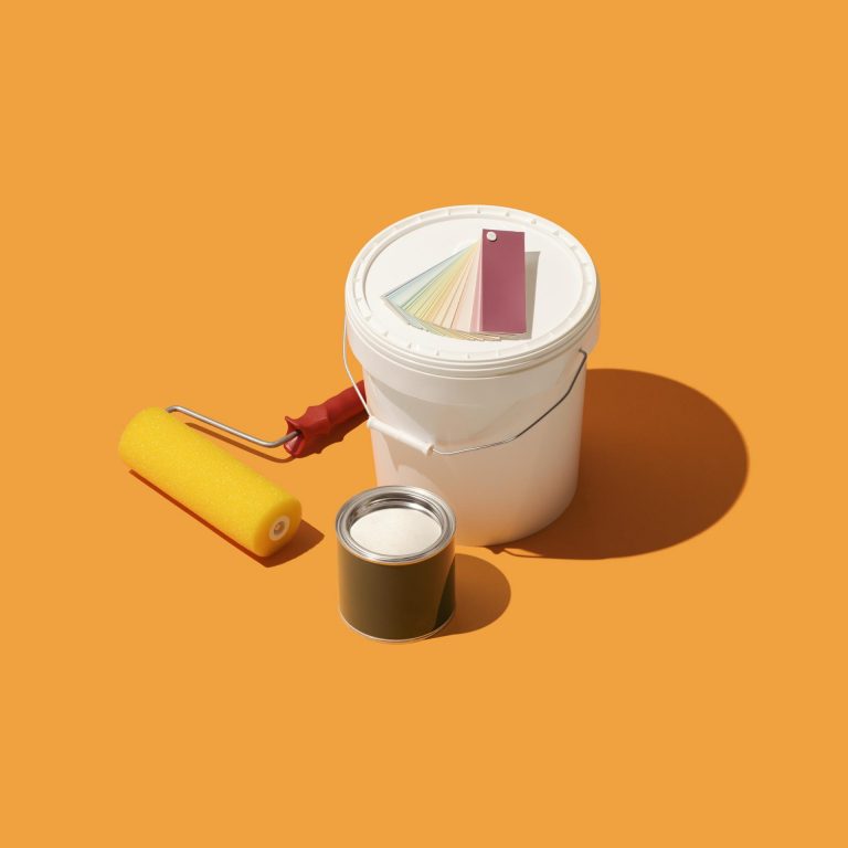 painting-and-home-decoration-9HRW5Q2-compressed