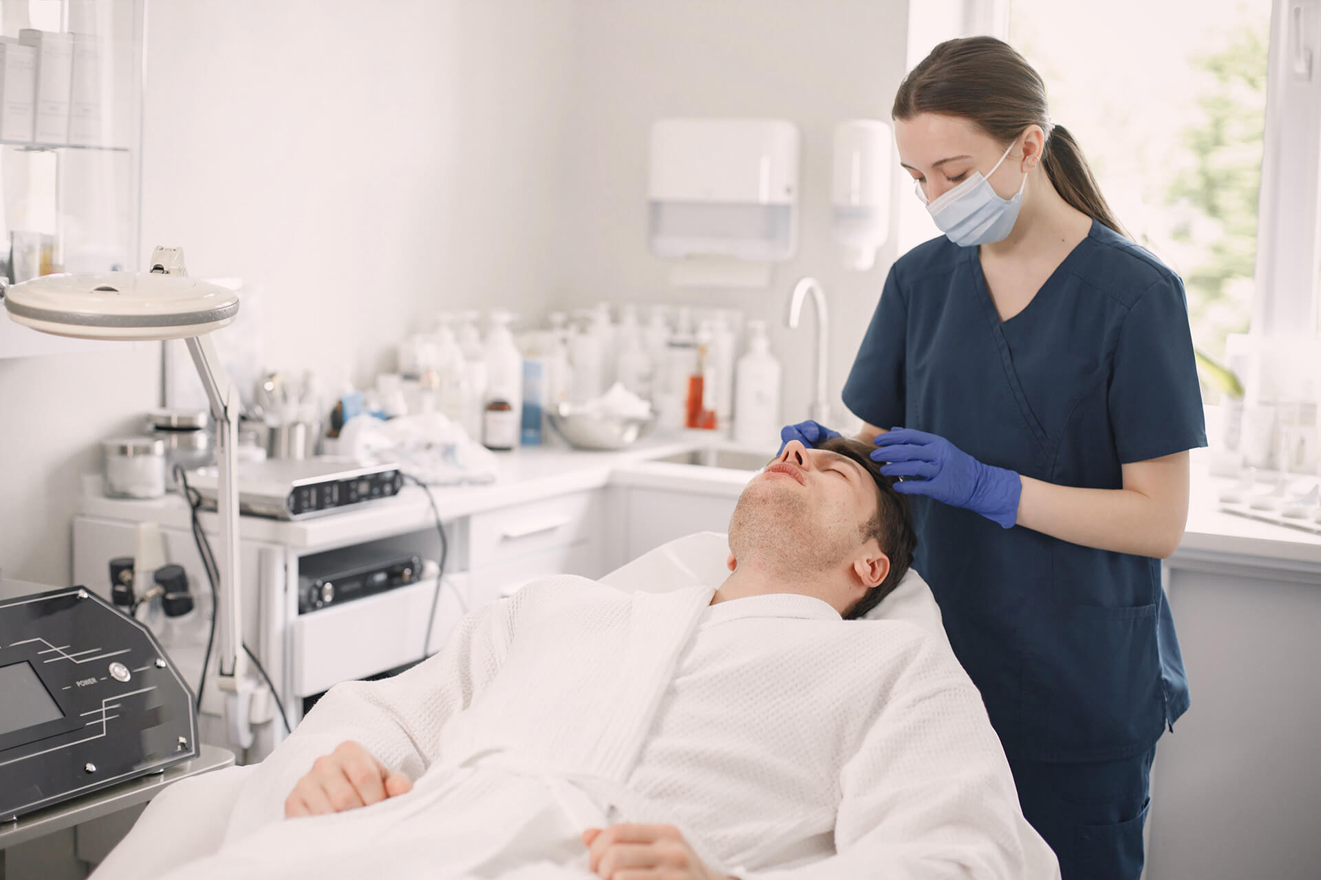 man-in-cosmetologist-cabinet-is-going-to-recieve-a-2023-01-06-08-43-59-utc (1)