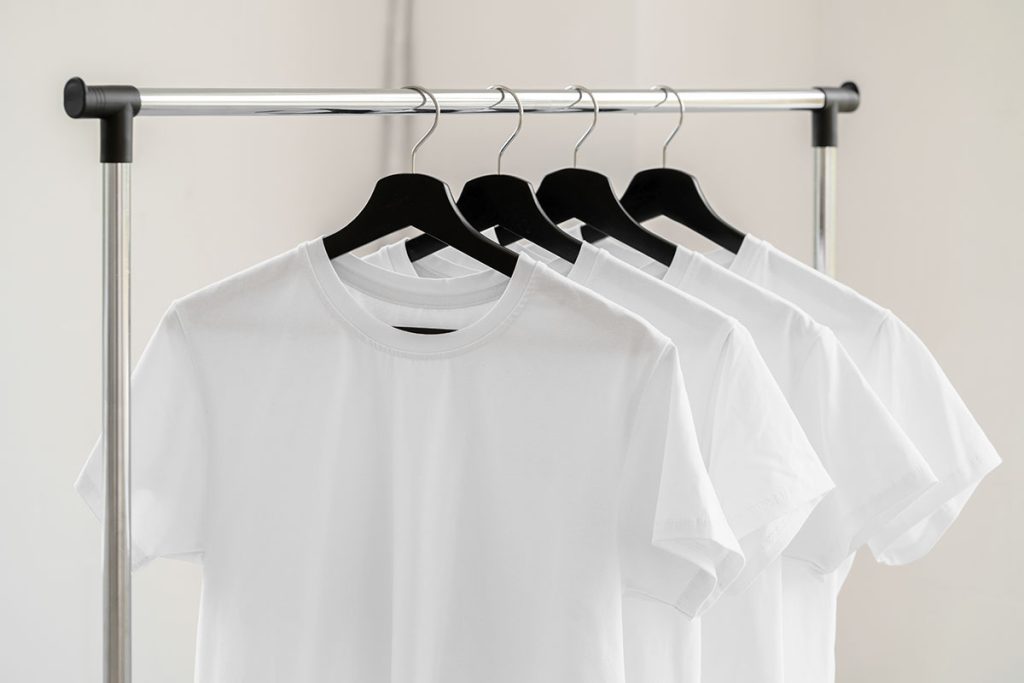 Do And Don’t On White Shirt
