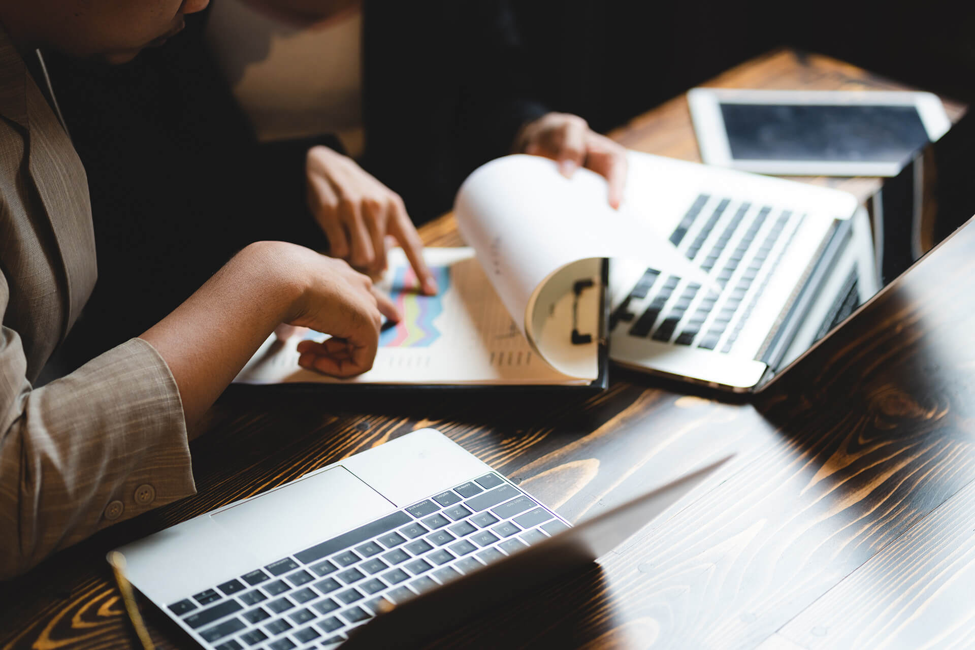 business-approve-and-certificate-concept-confirma-2022-09-28-22-45-03-utc