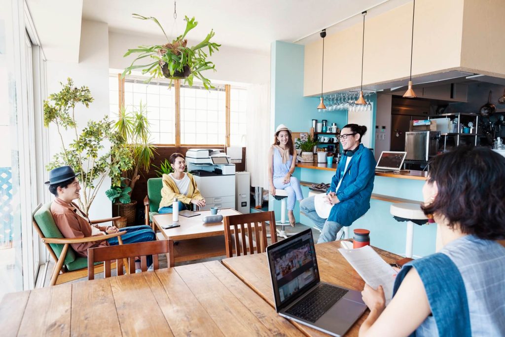 Modern Businesses in Dynamic Workspaces