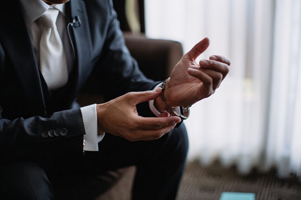 3 Ways to Tell That Your Suit Doesn’t Fit For you